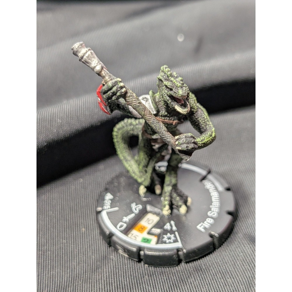 Mage Knight Fire Salamander #017 WizKids 2002 3-Star Rare Mini‎ Figure RPG